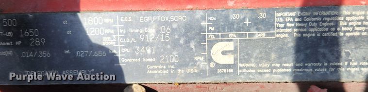 image for item MK9148 2013 Peterbilt 386  semi truck