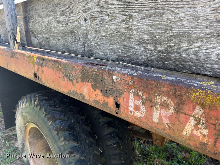 image for item MR9795 1975 Chevrolet C60  dump flatbed truck