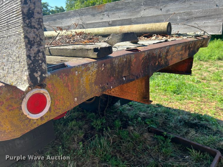 image for item MR9795 1975 Chevrolet C60  dump flatbed truck