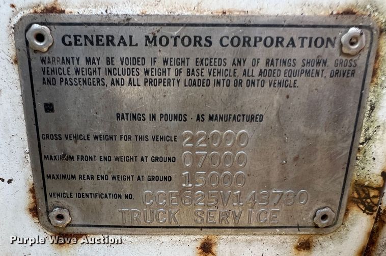 image for item MR9795 1975 Chevrolet C60  dump flatbed truck