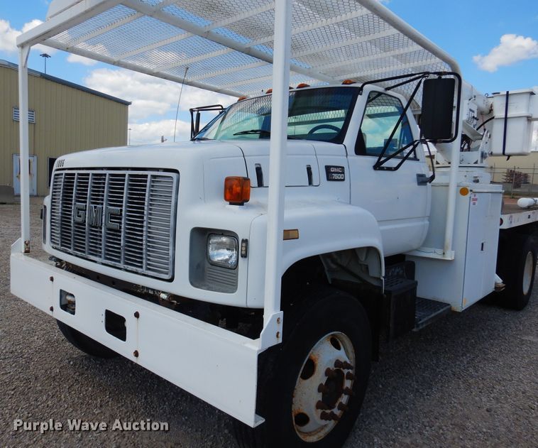 image for item DB7849 2000 GMC C7500  bucket truck