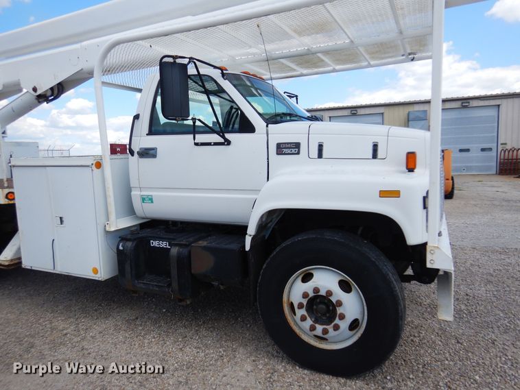 image for item DB7849 2000 GMC C7500  bucket truck