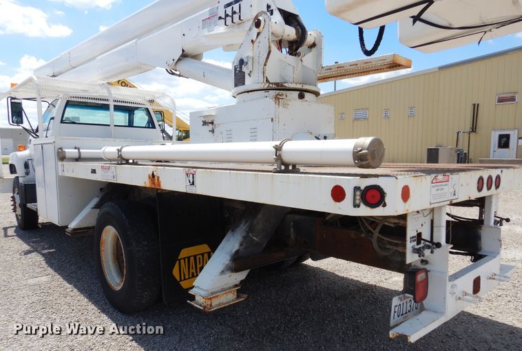 image for item DB7849 2000 GMC C7500  bucket truck