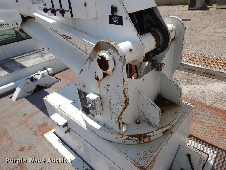 image for item DB7849 2000 GMC C7500  bucket truck