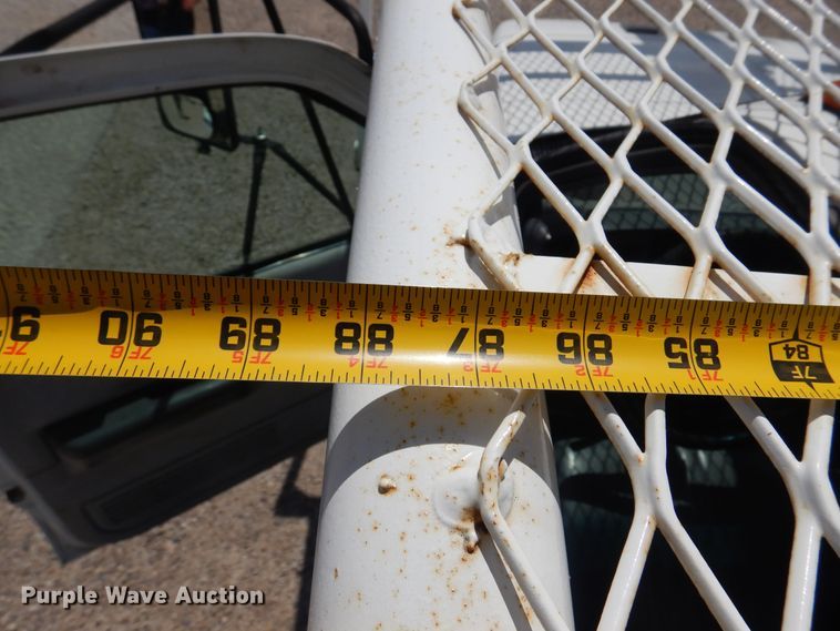 image for item DB7849 2000 GMC C7500  bucket truck