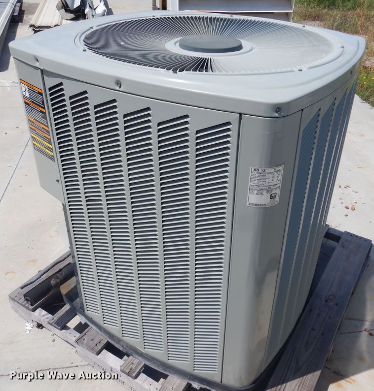 image for item DB7852 Trane XB13  air conditioning unit