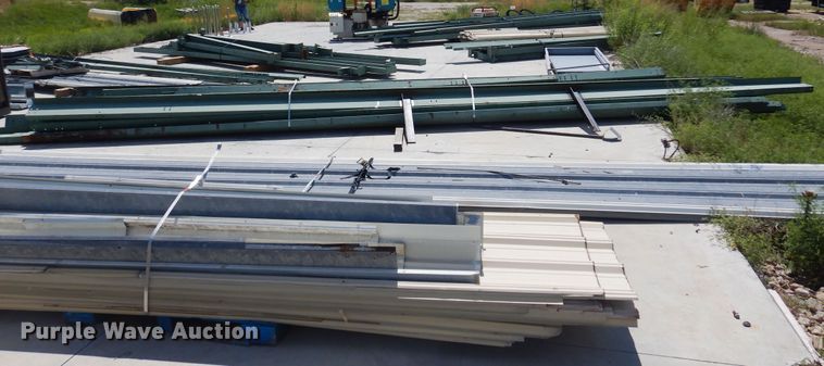 image for item DB7853 Metal building