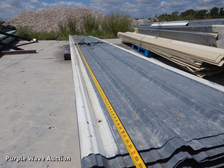 image for item DB7853 Metal building