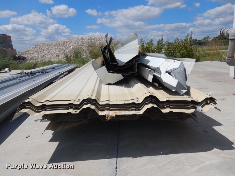 image for item DB7853 Metal building