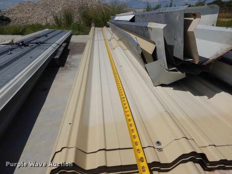 image for item DB7853 Metal building