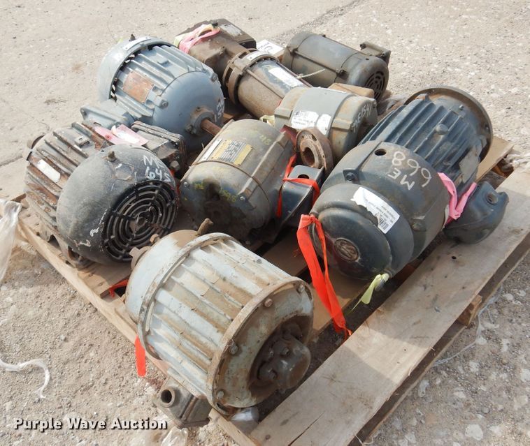 image for item DB7879 (8) electric motors
