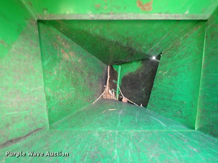 image for item DF8341 Wallenstein BX62  wood chipper