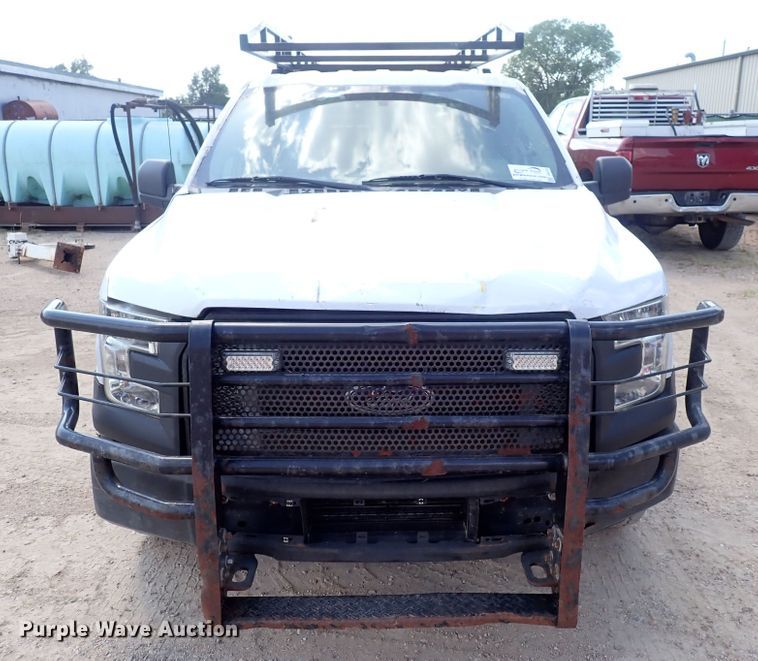 image for item DG2723 2017 Ford F150 XL  SuperCab flatbed pickup truck