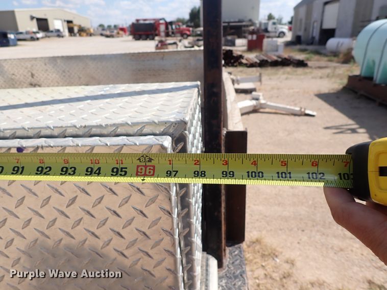 image for item DG2723 2017 Ford F150 XL  SuperCab flatbed pickup truck