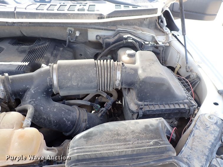 image for item DG2723 2017 Ford F150 XL  SuperCab flatbed pickup truck