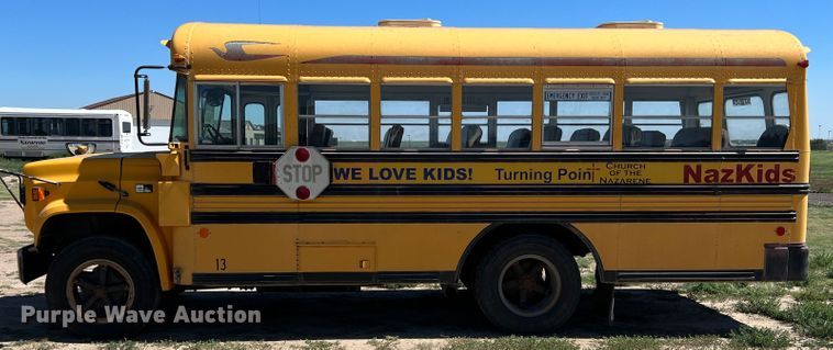 image for item DJ7712 1989 Chevrolet B60  school bus