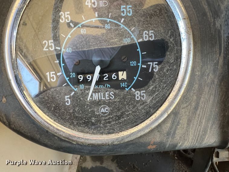 image for item DJ7712 1989 Chevrolet B60  school bus