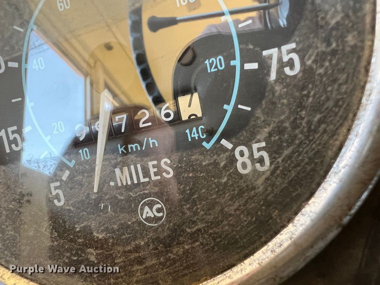 image for item DJ7712 1989 Chevrolet B60  school bus