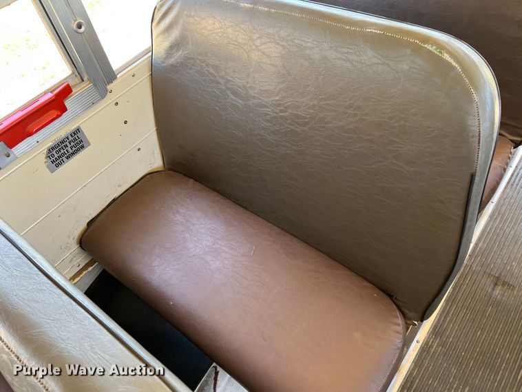 image for item DJ7712 1989 Chevrolet B60  school bus