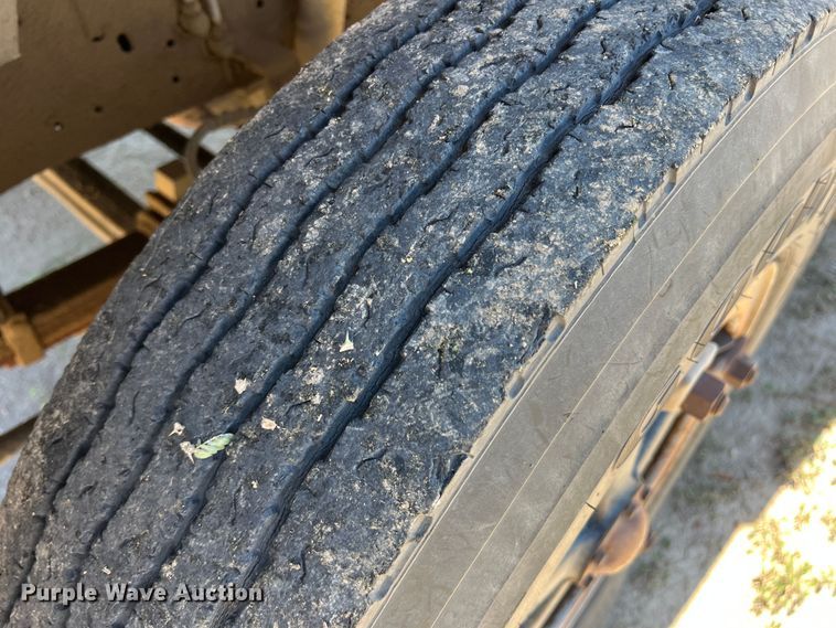 image for item DJ7712 1989 Chevrolet B60  school bus