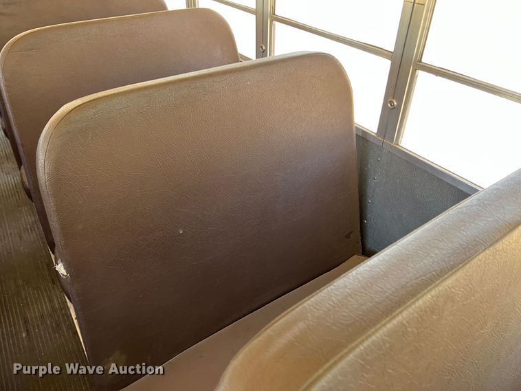 image for item DJ7713 1999 Amtran Genesis  school bus