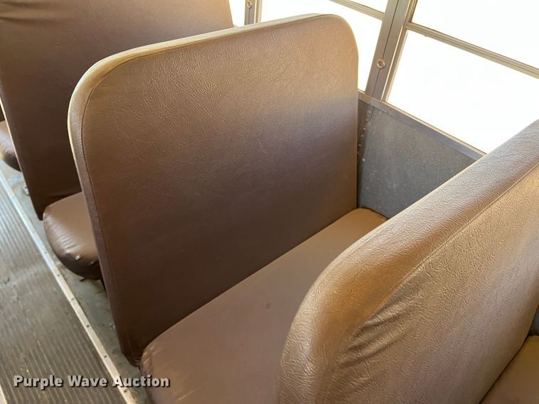 image for item DJ7713 1999 Amtran Genesis  school bus