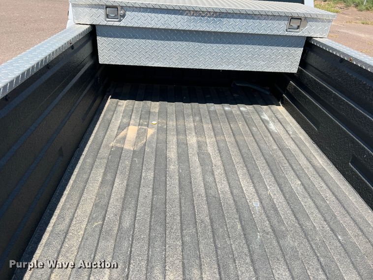 image for item DJ7744 1992 GMC Sierra 1500  pickup truck