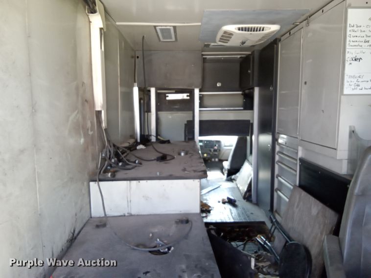 image for item DK0979 2005 Ford F750 Super Duty XLT  inspection truck