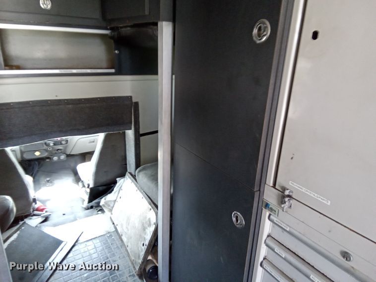 image for item DK0979 2005 Ford F750 Super Duty XLT  inspection truck