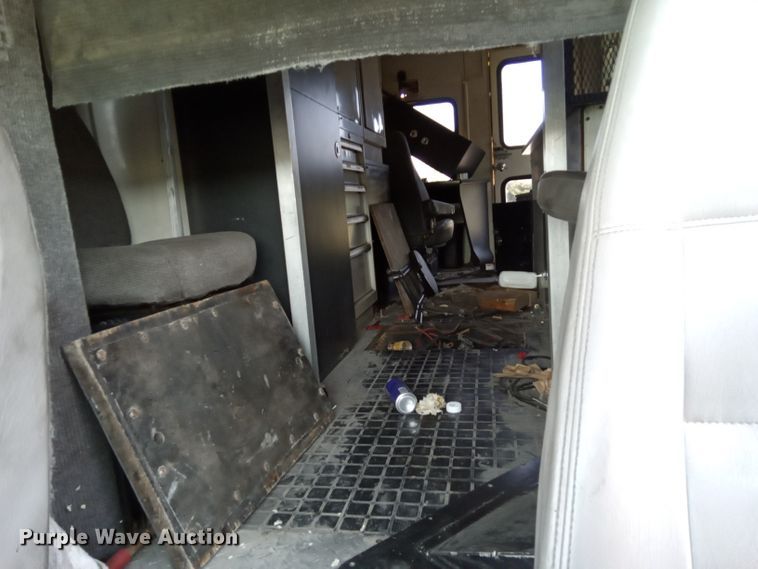 image for item DK0979 2005 Ford F750 Super Duty XLT  inspection truck