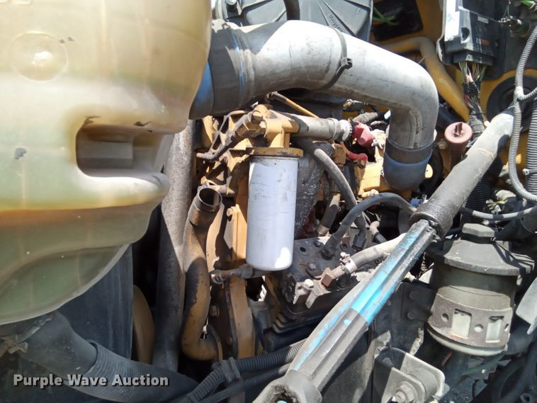 image for item DK0979 2005 Ford F750 Super Duty XLT  inspection truck