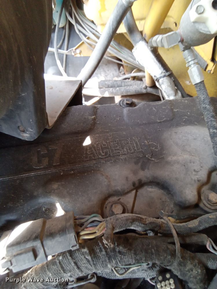 image for item DK0979 2005 Ford F750 Super Duty XLT  inspection truck