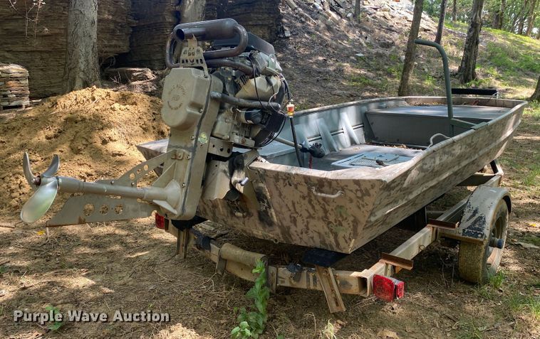 image for item DK6430 2008 Alweld  boat