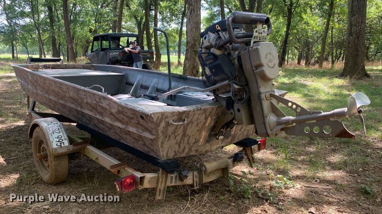 image for item DK6430 2008 Alweld  boat