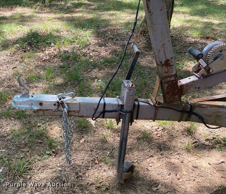 image for item DK6430 2008 Alweld  boat