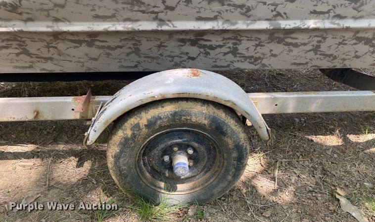 image for item DK6430 2008 Alweld  boat