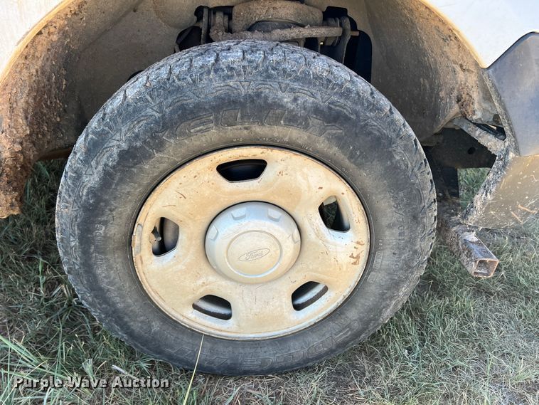 image for item DK7079 2008 Ford F150  utility bed pickup truck