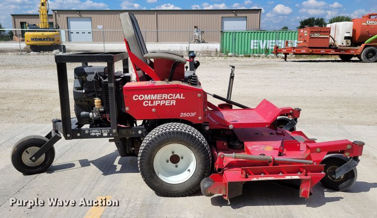 image for item DM7987 Clipper 2503F  ZTR lawn mower