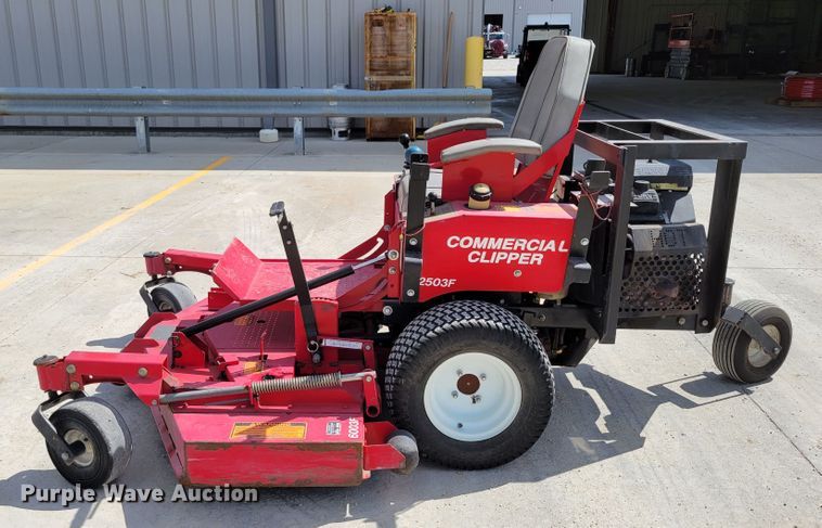 image for item DM7987 Clipper 2503F  ZTR lawn mower