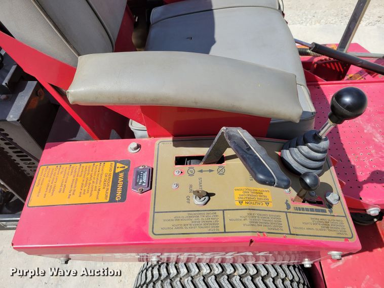 image for item DM7987 Clipper 2503F  ZTR lawn mower