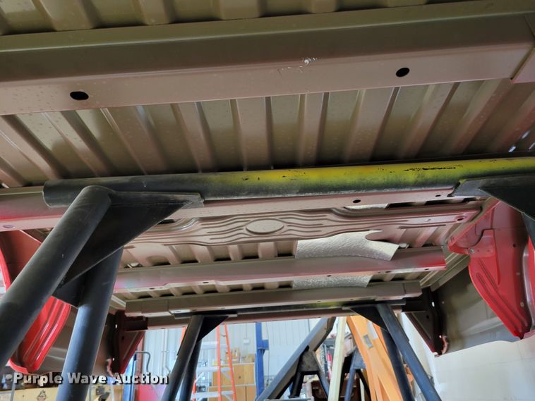 image for item DM7993 Ford F250  pickup truck bed