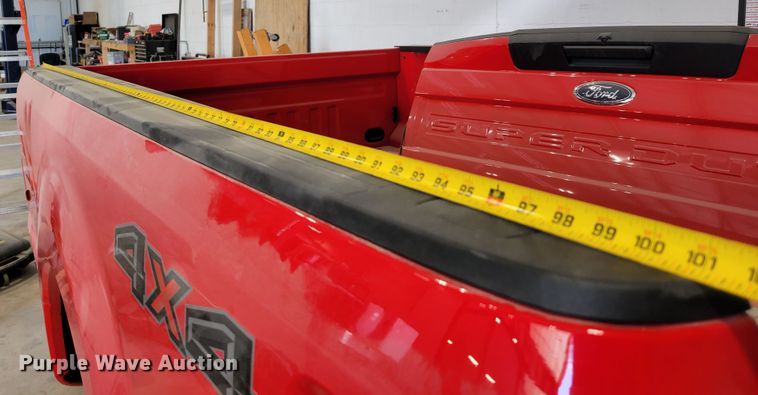 image for item DM7993 Ford F250  pickup truck bed