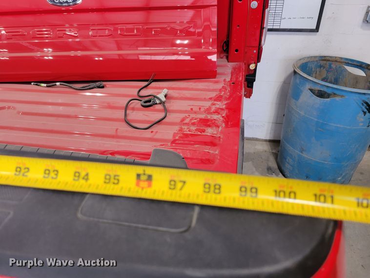 image for item DM7993 Ford F250  pickup truck bed