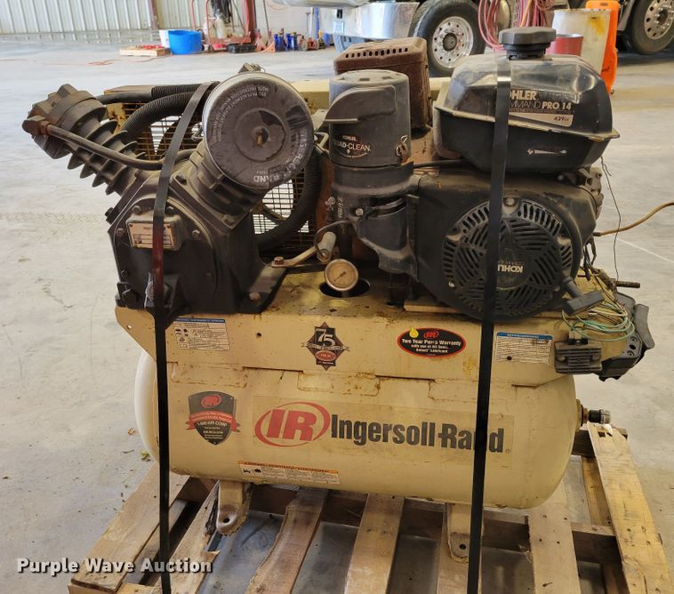 image for item DM7994 Ingersoll Rand 2475  Air compressor
