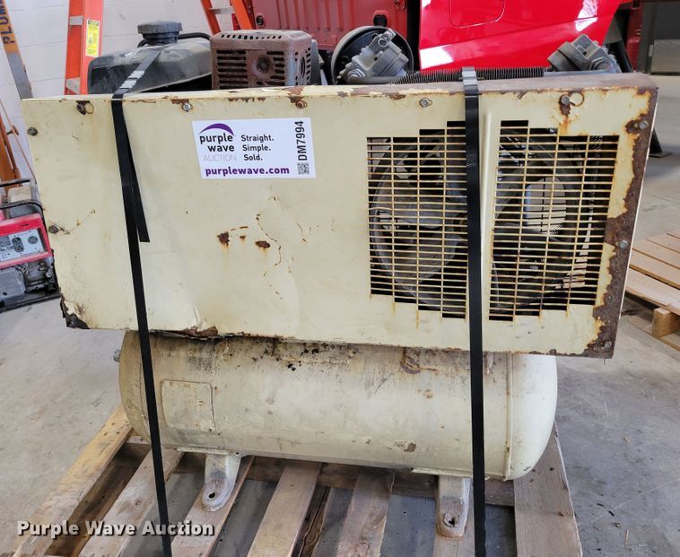 image for item DM7994 Ingersoll Rand 2475  Air compressor