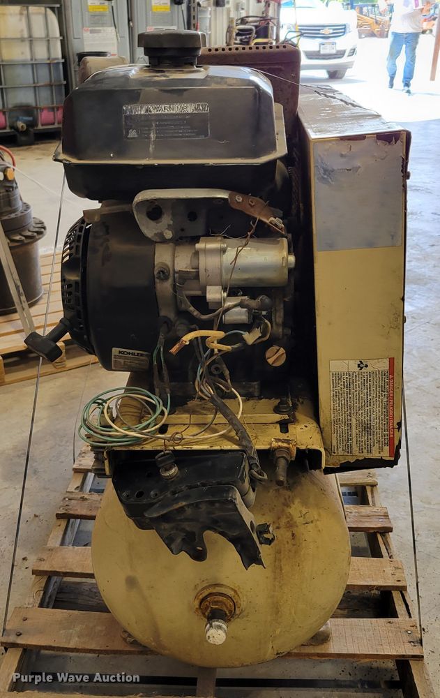 image for item DM7994 Ingersoll Rand 2475  Air compressor