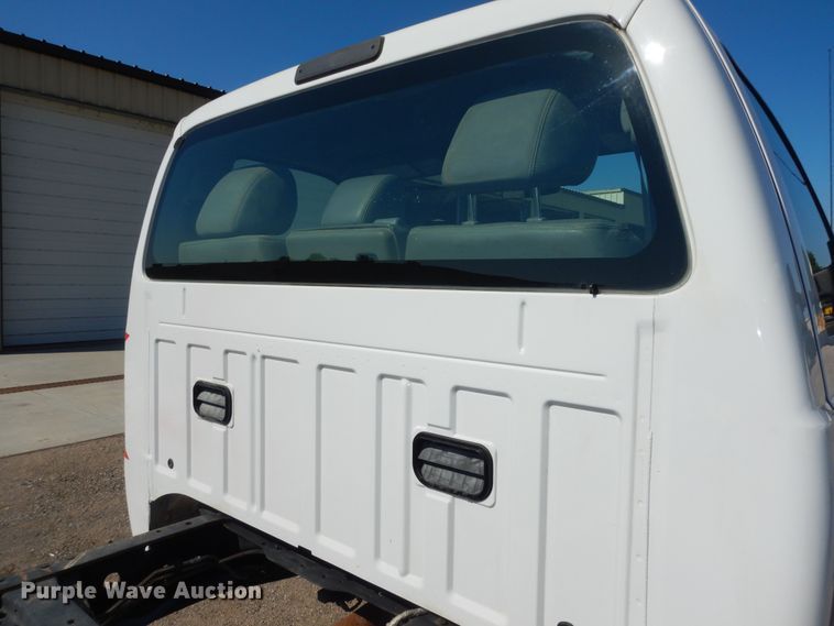 image for item DN1735 2016 Ford F450 Super Duty XL  truck cab and chassis