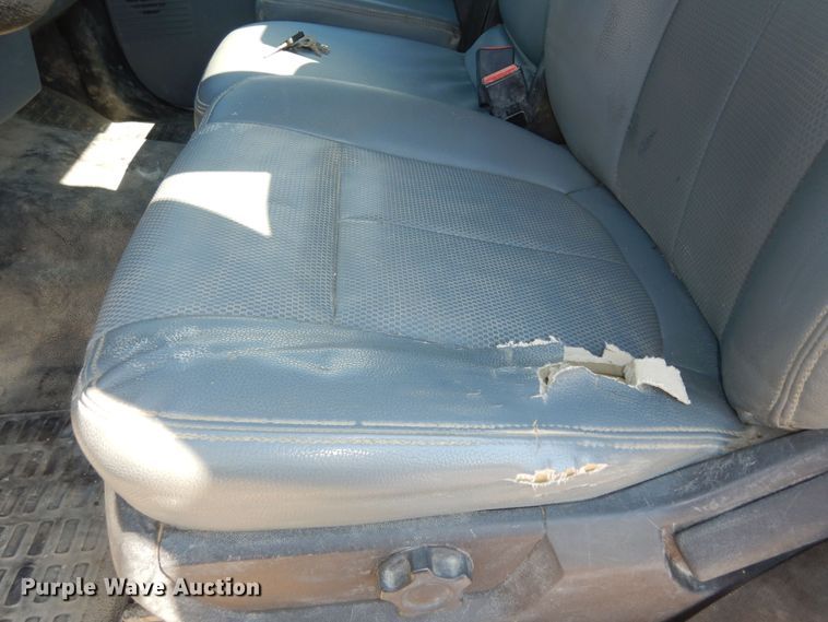 image for item DN1735 2016 Ford F450 Super Duty XL  truck cab and chassis