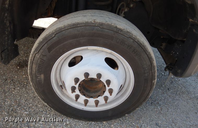 image for item DN1735 2016 Ford F450 Super Duty XL  truck cab and chassis