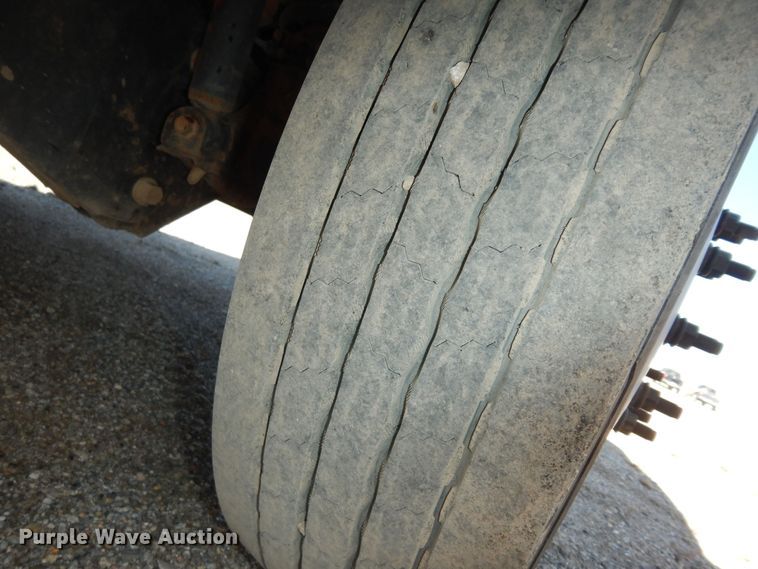 image for item DN1735 2016 Ford F450 Super Duty XL  truck cab and chassis